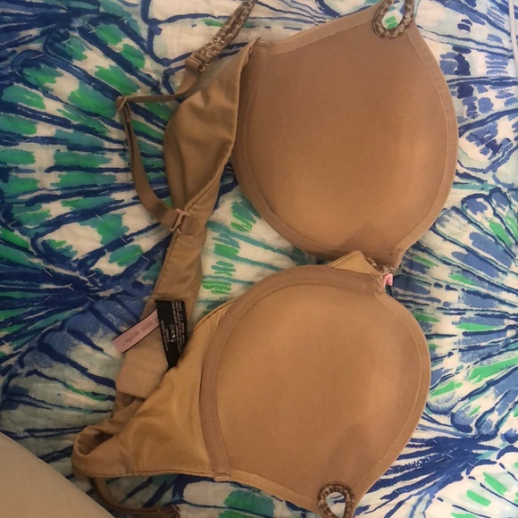NWOT Victoria’s Secret Sexy Little nude bra - Picture 7 of 7